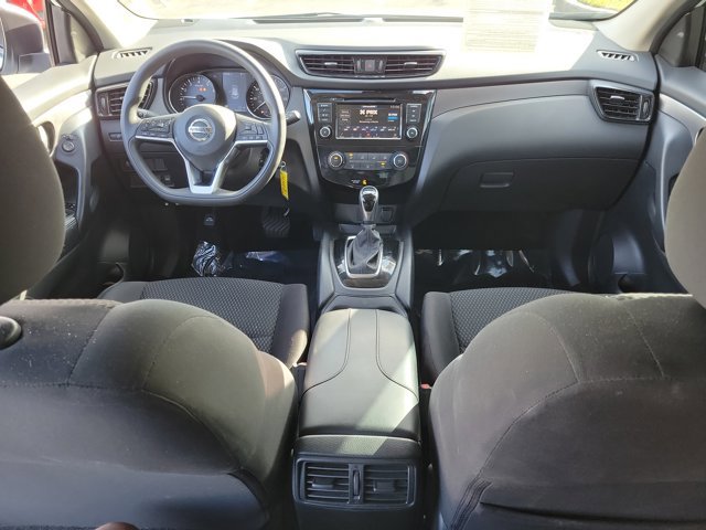 Used 2022 Nissan Rogue Sport S image 14