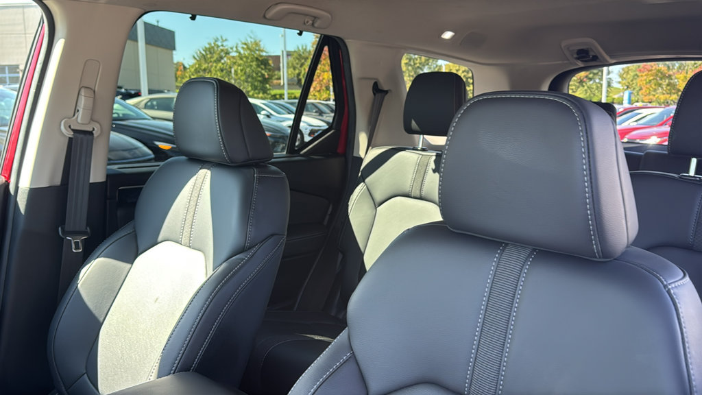 Certified 2025 Honda Pilot EX-L image 13