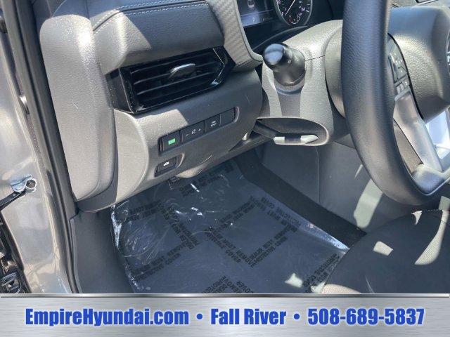 Used 2024 Nissan Sentra SV FWD image 20