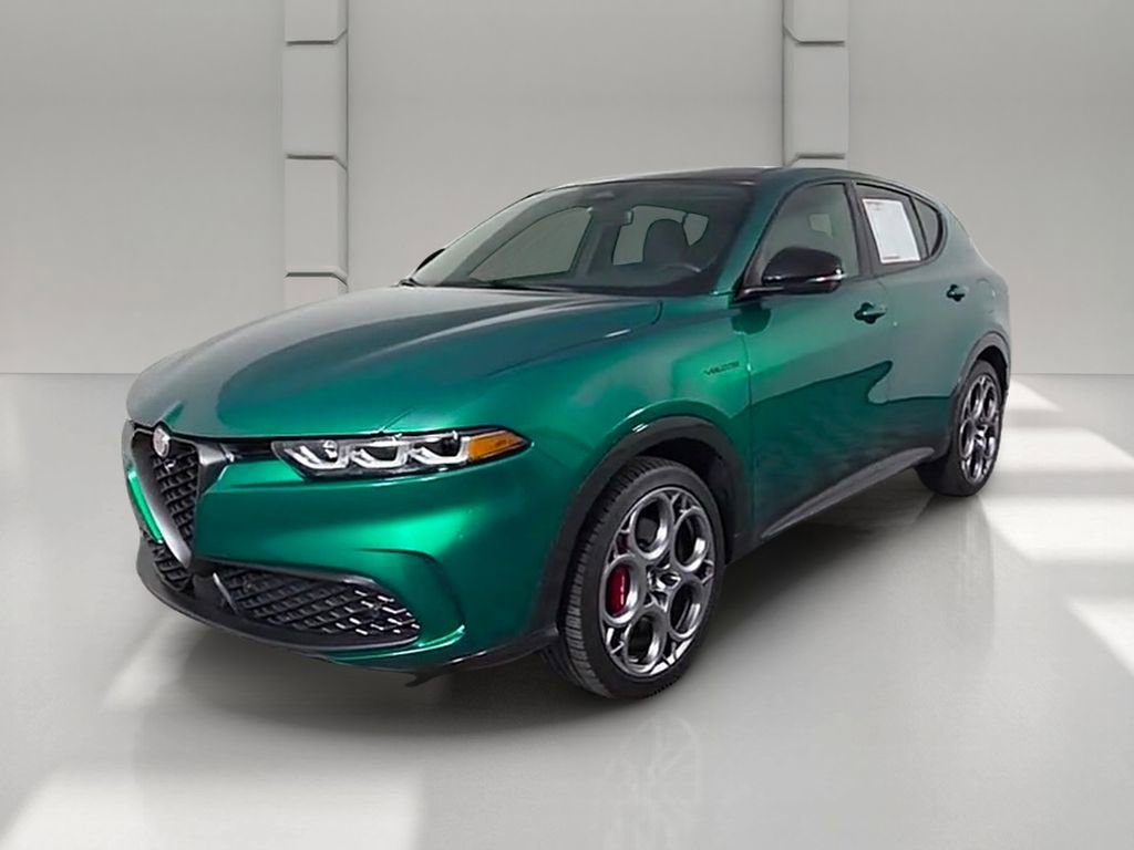 Used 2024 Alfa Romeo Tonale Veloce AWD/4WD image 48