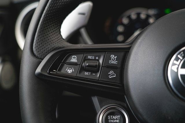 New 2025 Alfa Romeo Stelvio Sprint image 26