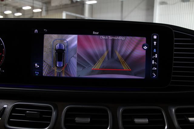 Used 2024 Mercedes-Benz GLS 450 4MATIC image 4