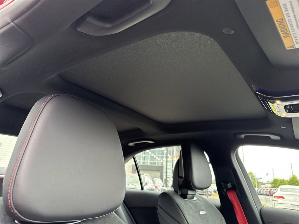 New 2025 Mercedes-Benz C 43 AMG 4MATIC Sedan image 23