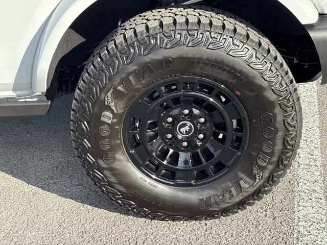 Certified 2026 Ford Bronco Badlands AWD/4WD image 9