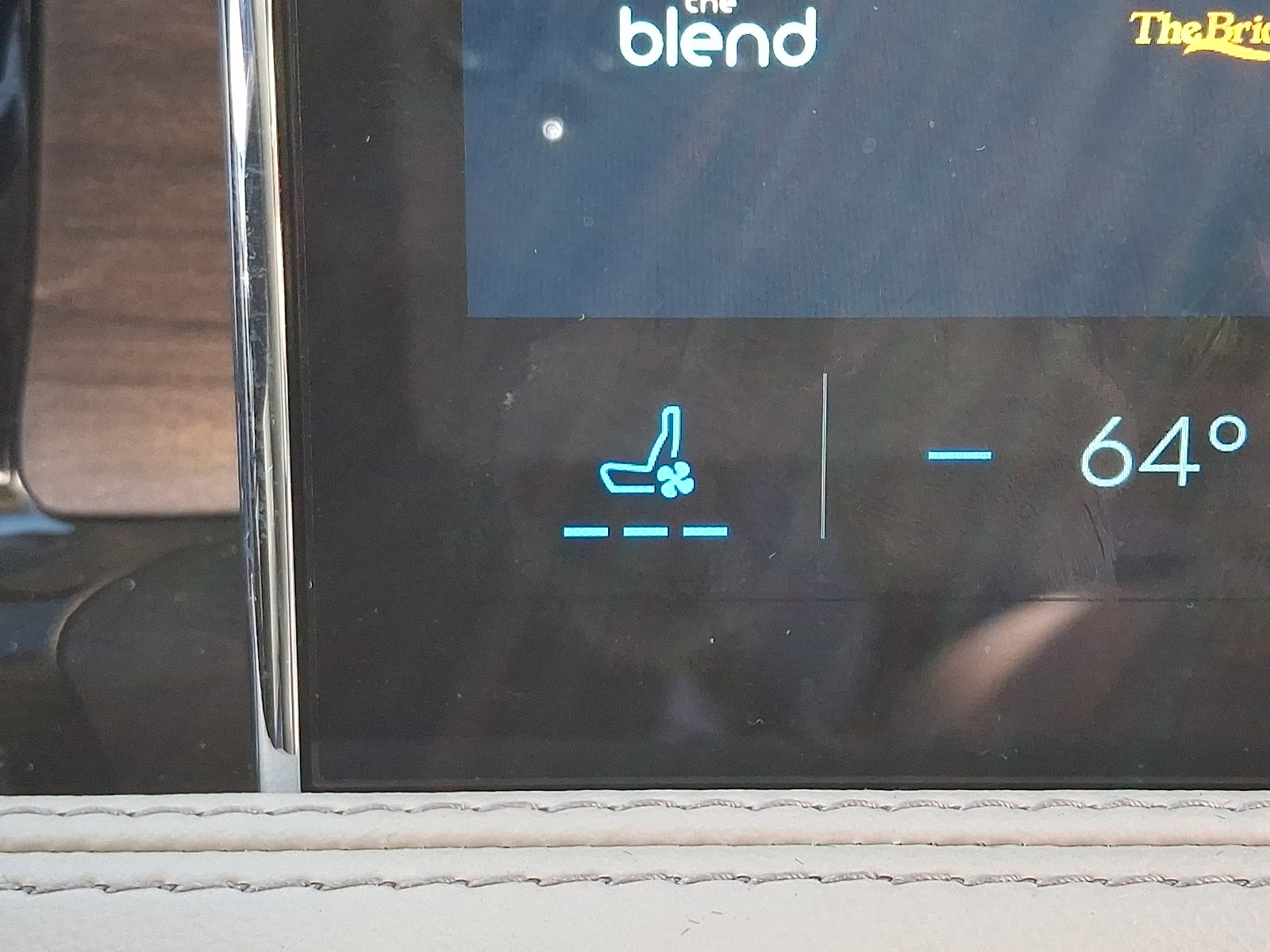 Used 2025 Lincoln Corsair Reserve image 23