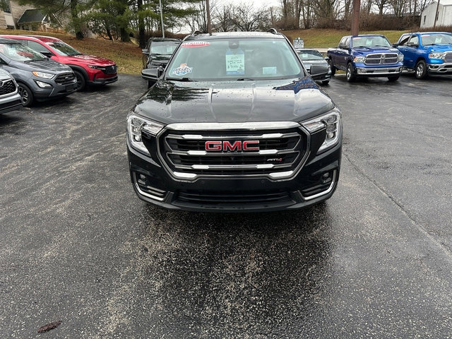 Used 2024 GMC Terrain AT4 w/ Tech Package image 3