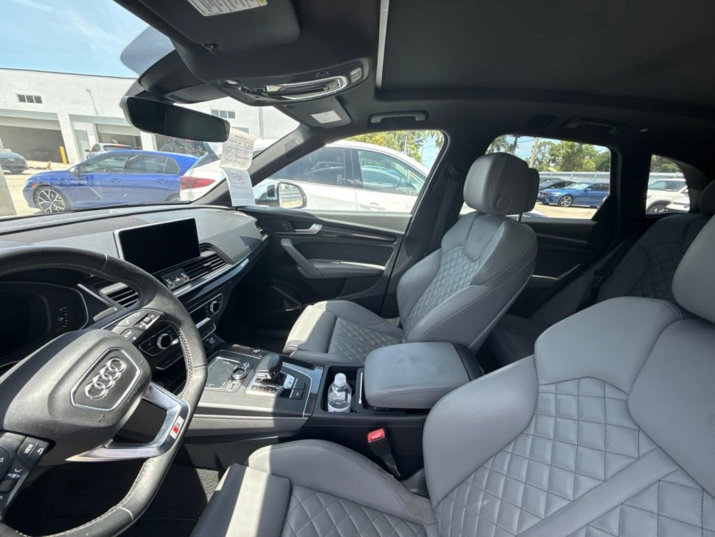 Used 2018 Audi SQ5 Prestige AWD/4WD image 2