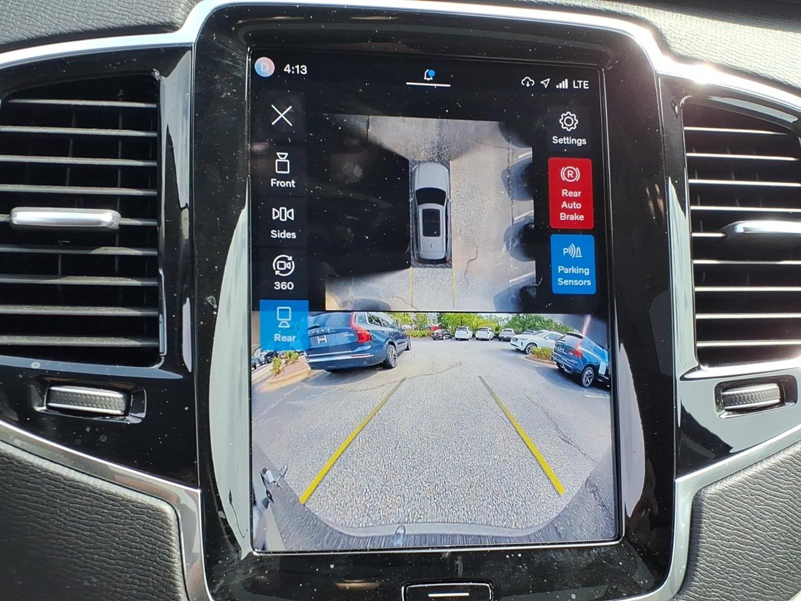 Certified 2024 Volvo XC90 B5 Plus AWD/4WD image 23