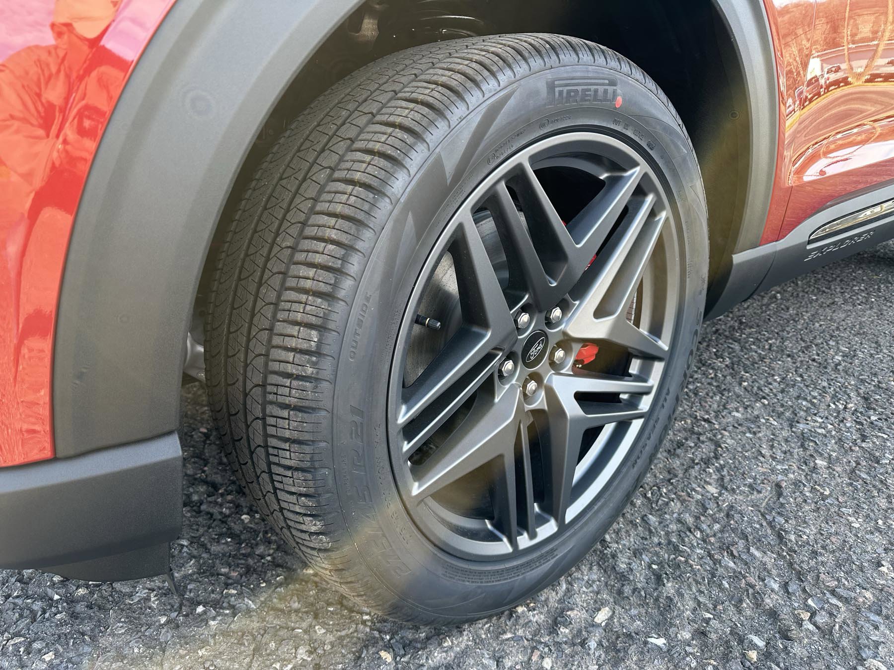 New 2026 Ford Explorer ST-Line w/ ST-Line Street Pack image 14