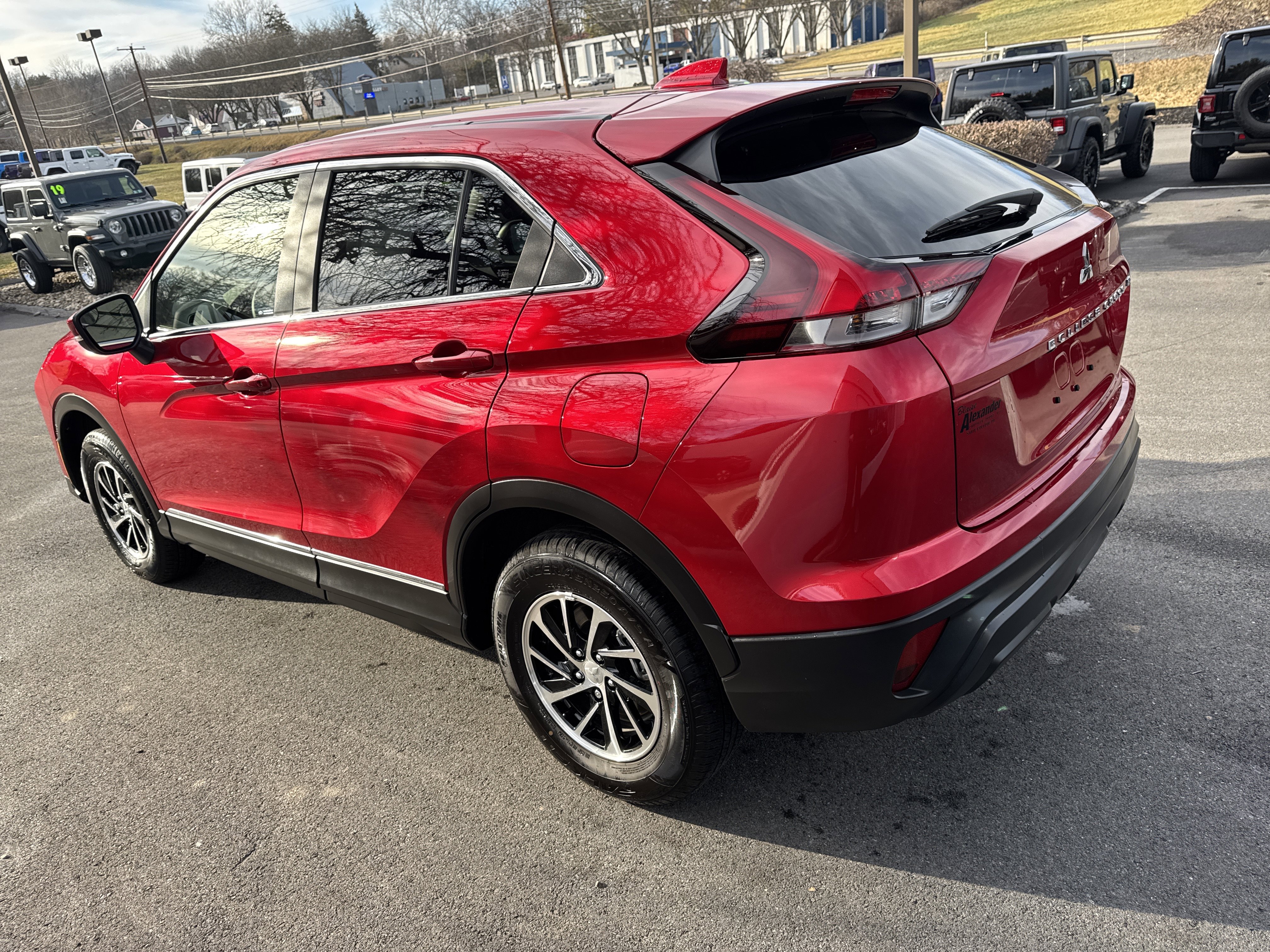 Used 2025 Mitsubishi Eclipse Cross ES image 6