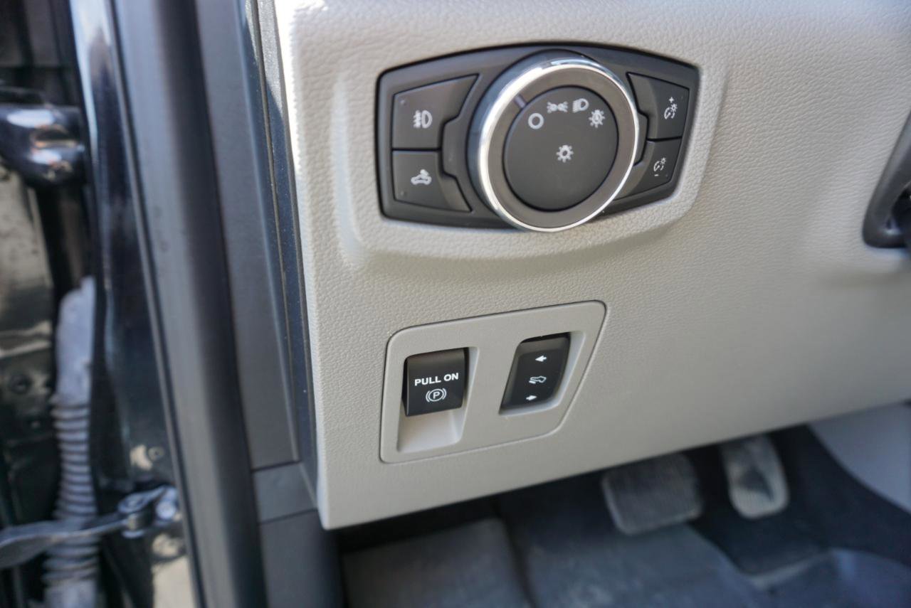 Used 2020 Ford F150 XLT w/ Equipment Group 302A Luxury AWD/4WD image 15