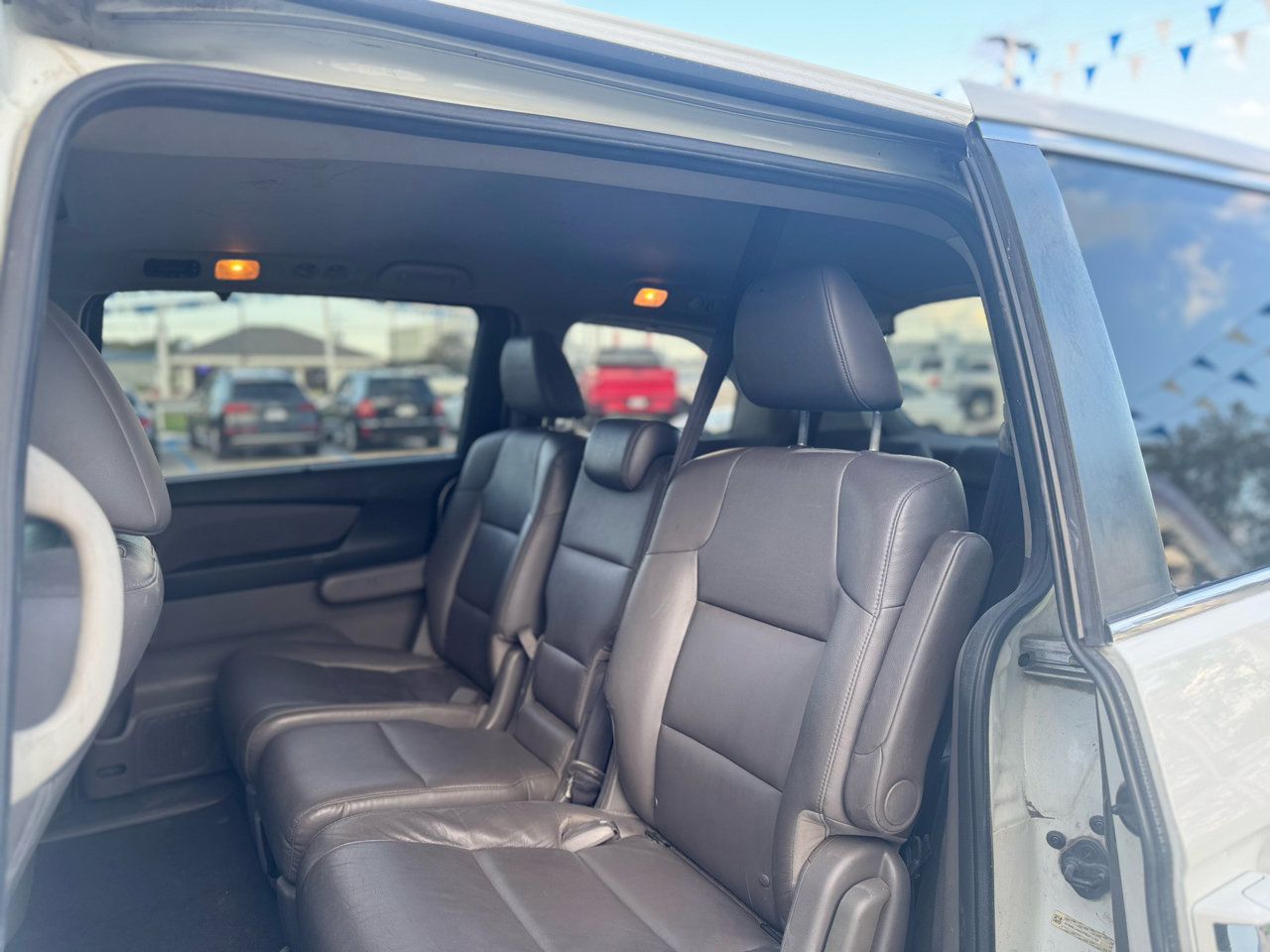 Used 2015 Honda Odyssey EX-L image 46