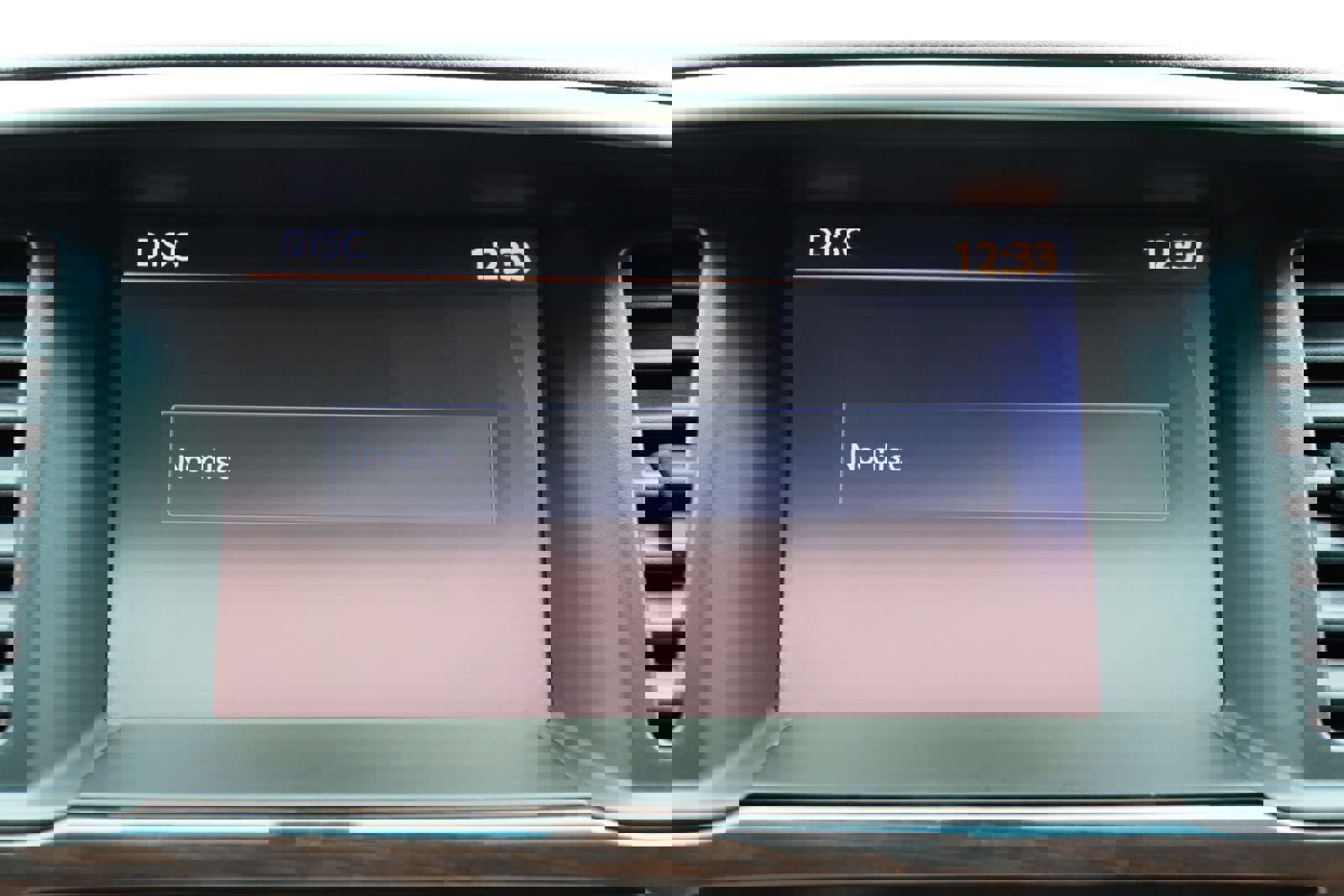 Used 2014 Nissan Pathfinder Platinum w/ Platinum Premium Package image 38