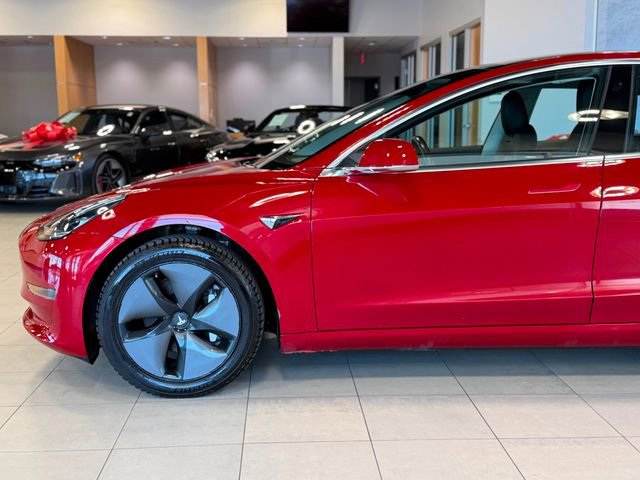 Used 2018 Tesla Model 3 Performance image 8
