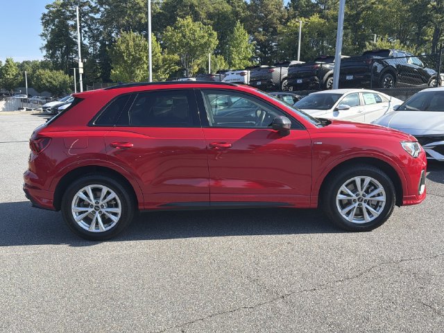 Used 2021 Audi Q3 2.0T Premium Plus w/ Premium Plus Package AWD/4WD image 9