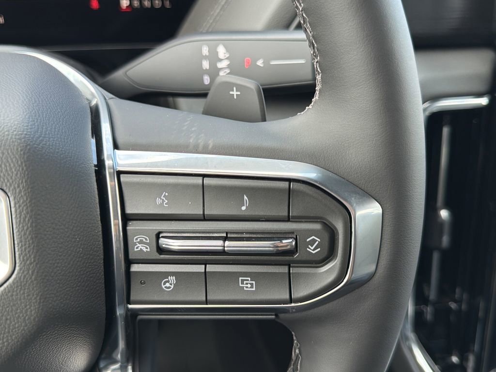 New 2026 GMC Yukon XL Denali w/ Sun & Power Step Package image 9