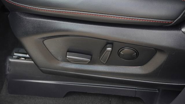 Used 2025 Ford Explorer ST-Line w/ ST-Line Street Pack AWD/4WD image 20