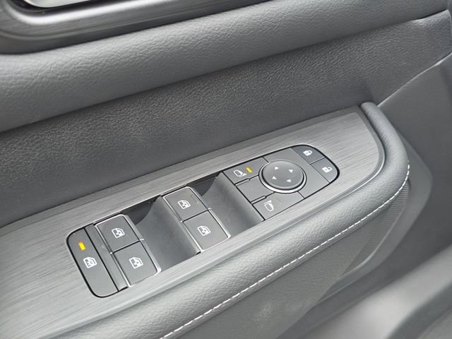 New 2026 Nissan Armada SV image 23