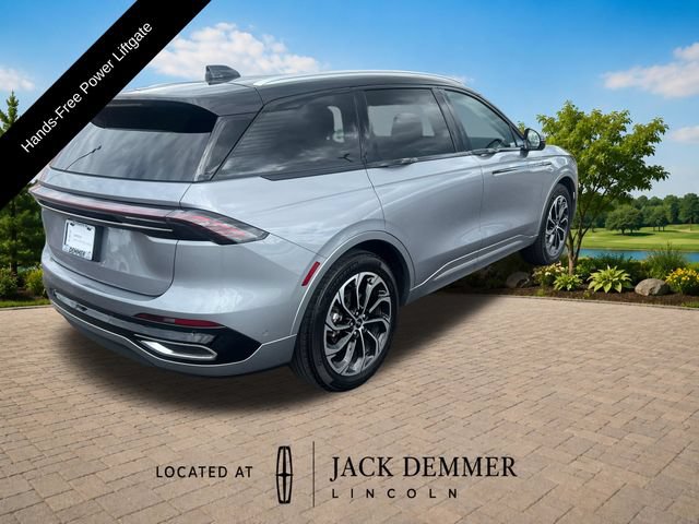 Certified 2024 Lincoln Nautilus Reserve w/ Equipment Group 202A AWD/4WD image 7