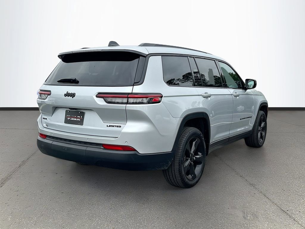 Certified 2025 Jeep Grand Cherokee L Limited w/ Black Appearance Package image 7