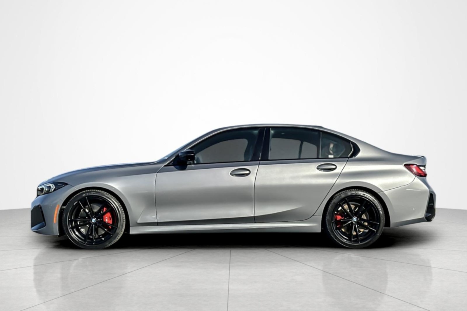 Used 2024 BMW M340i w/ Premium Package RWD image 2