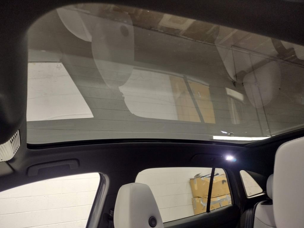 New 2025 Volkswagen ID.4 Pro S image 20