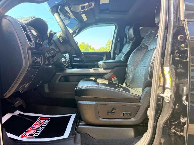 Used 2024 RAM 2500 Laramie w/ Night Edition image 19