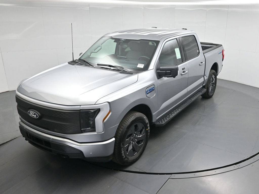 New 2025 Ford F150 Lightning Flash AWD/4WD image 35