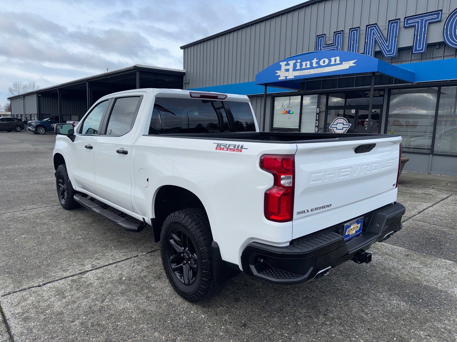 Used 2019 Chevrolet Silverado 1500 LT Trail Boss w/ Bed Protection Package image 4