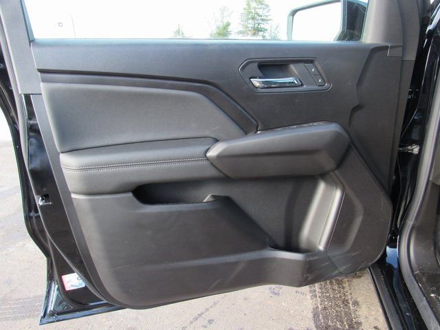 New 2026 GMC Canyon Elevation w/ Convenience Package AWD/4WD image 9
