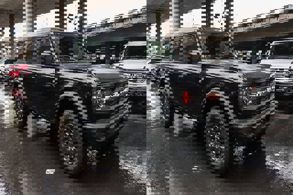 New 2025 Ford Bronco Big Bend image 3