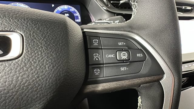 New 2026 Jeep Grand Cherokee L Limited w/ Luxury Tech Group II AWD/4WD image 25