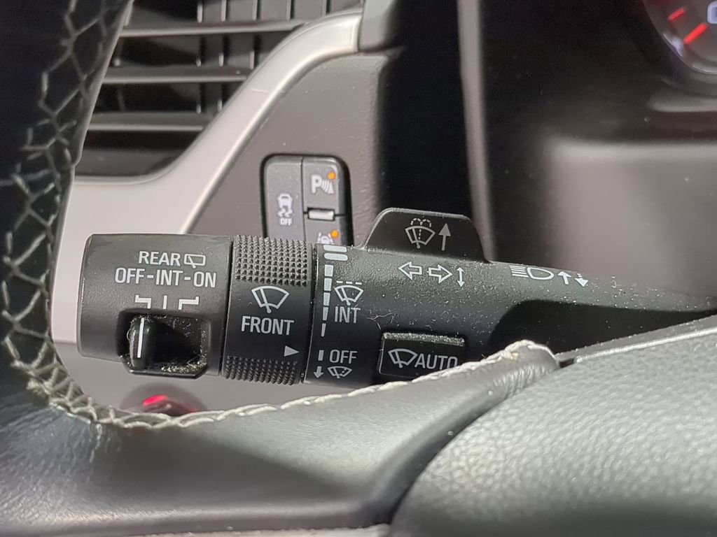 Used 2016 GMC Yukon SLE w/ Convenience Package image 31