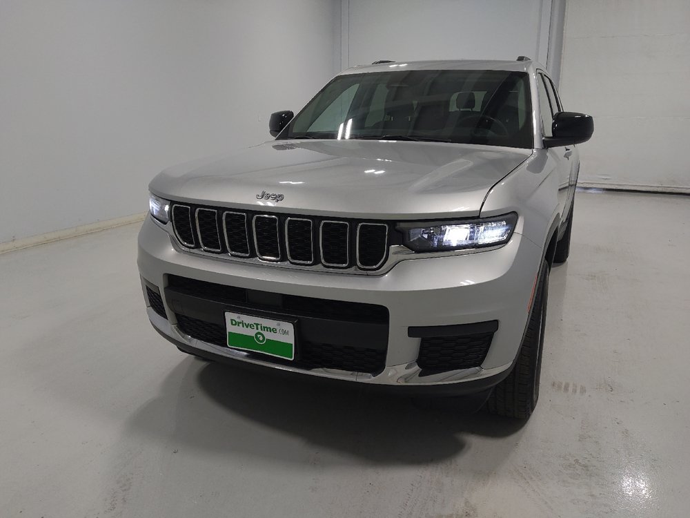 Used 2023 Jeep Grand Cherokee L Laredo AWD/4WD image 15