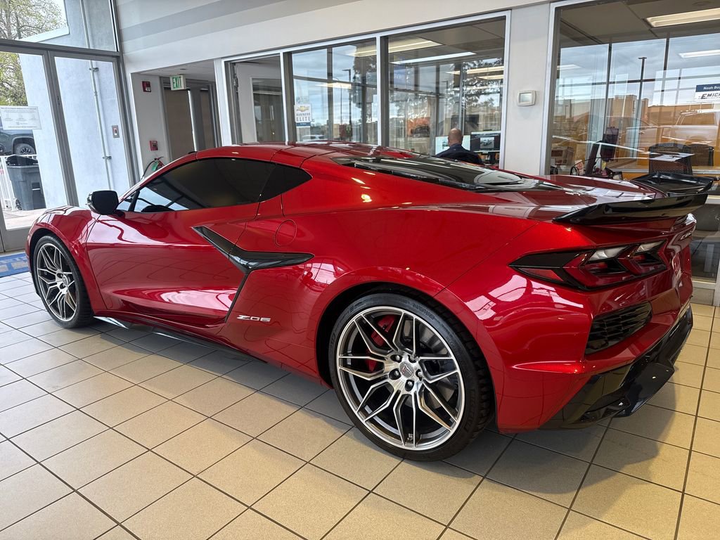 Used 2023 Chevrolet Corvette Z06 w/ Engine Appearance Package image 3