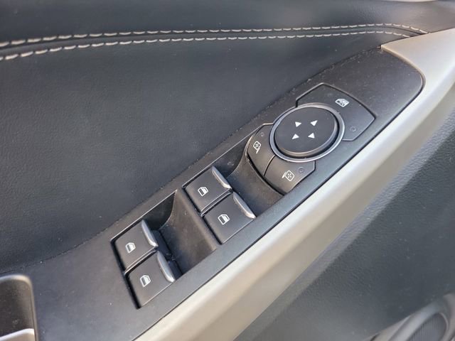 Used 2022 Ford Explorer XLT image 16