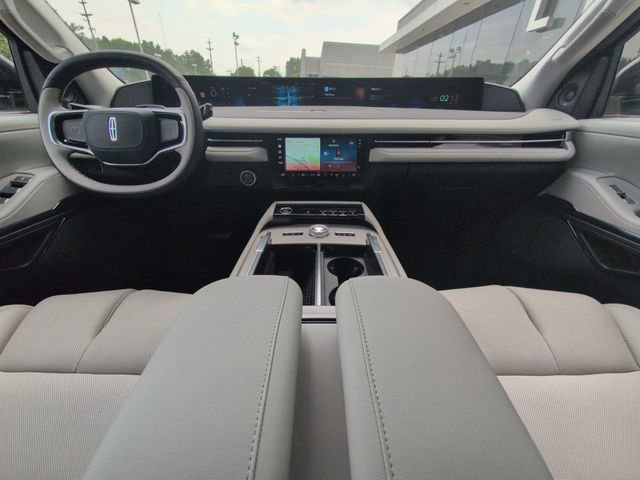 New 2026 Lincoln Navigator Reserve AWD/4WD image 6