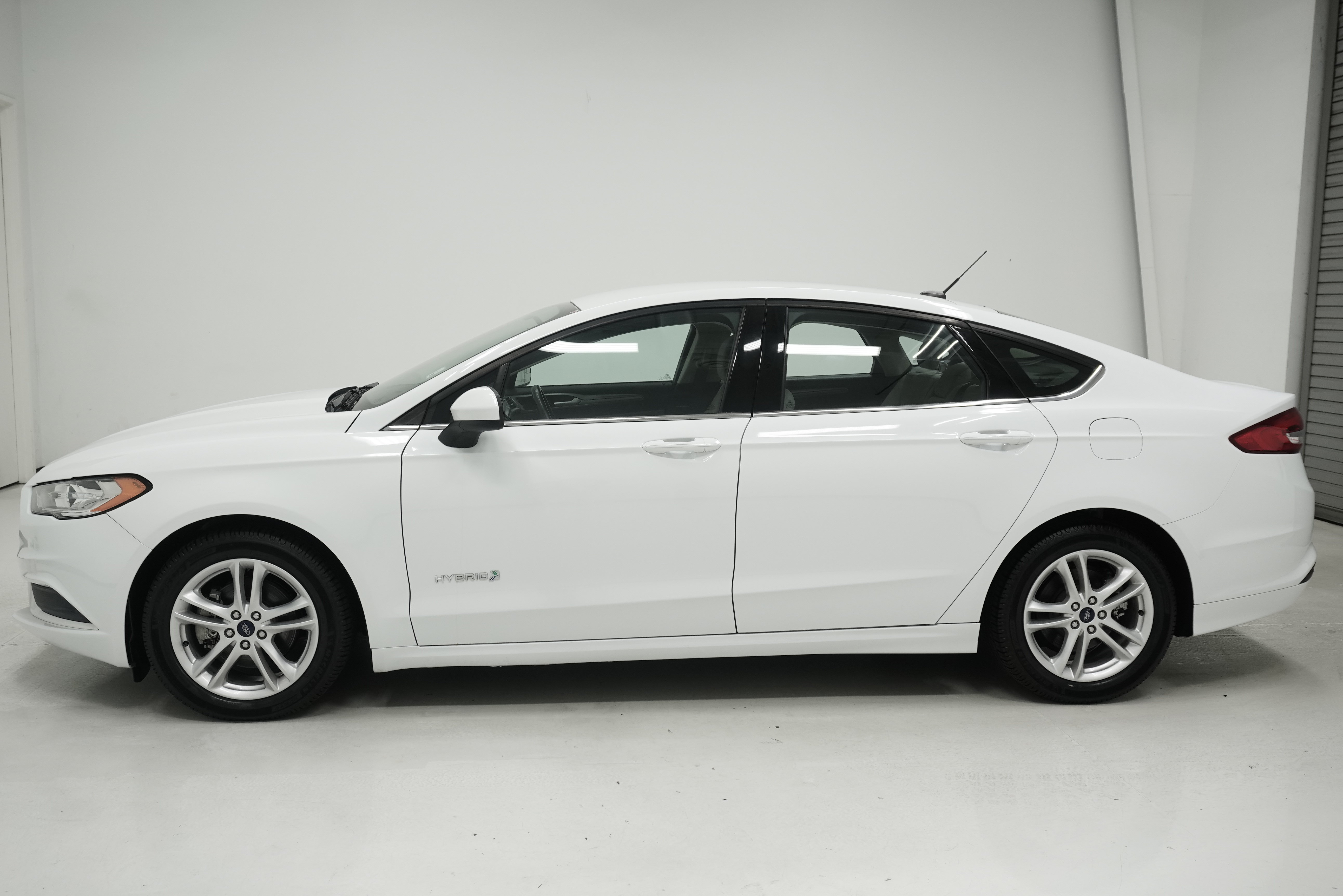 Used 2018 Ford Fusion S FWD image 7