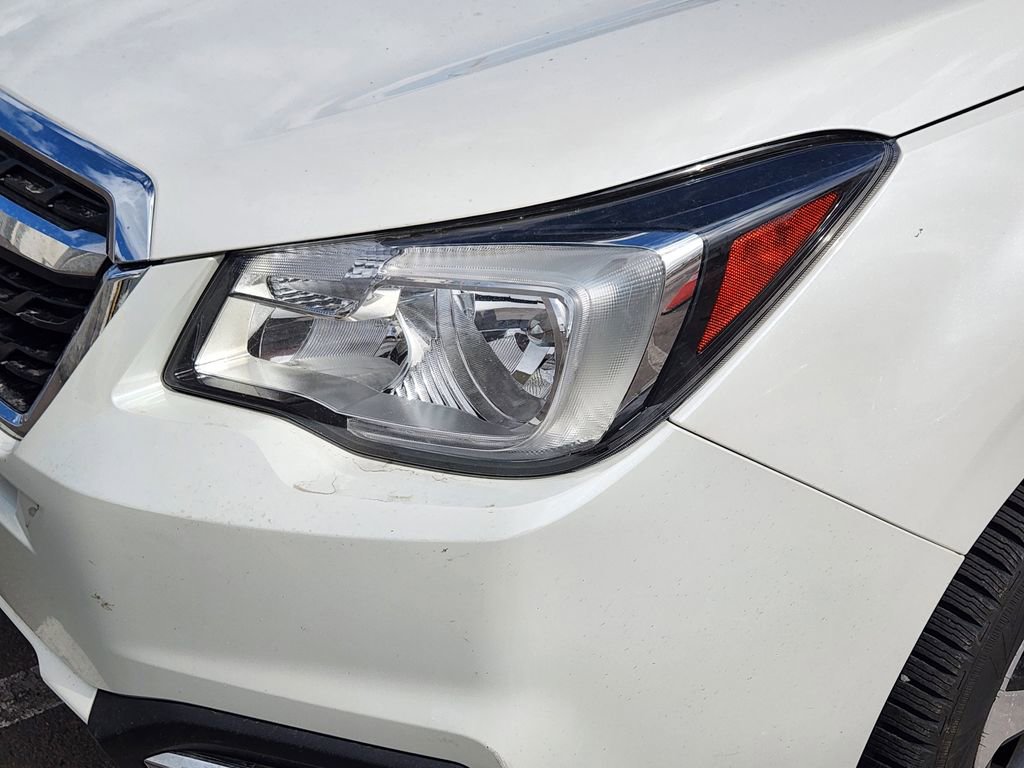 Used 2017 Subaru Forester 2.5i Premium w/ All-Weather Package image 9