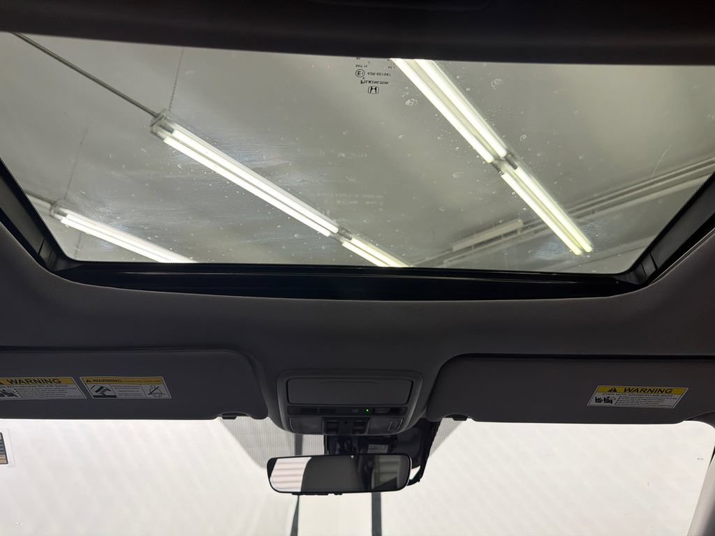 Used 2020 Honda Pilot Touring image 24
