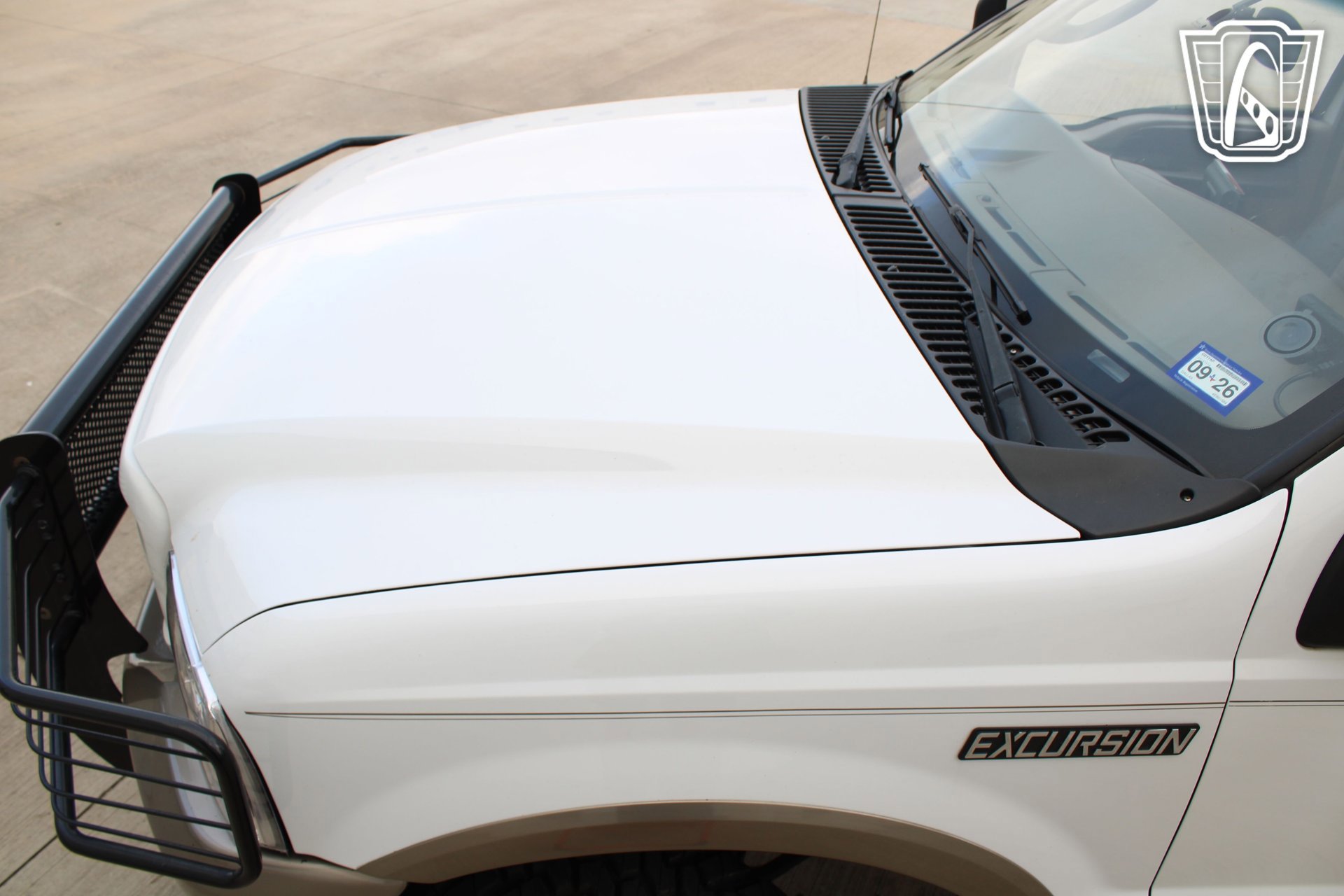 Used 2004 Ford Excursion Eddie Bauer image 28