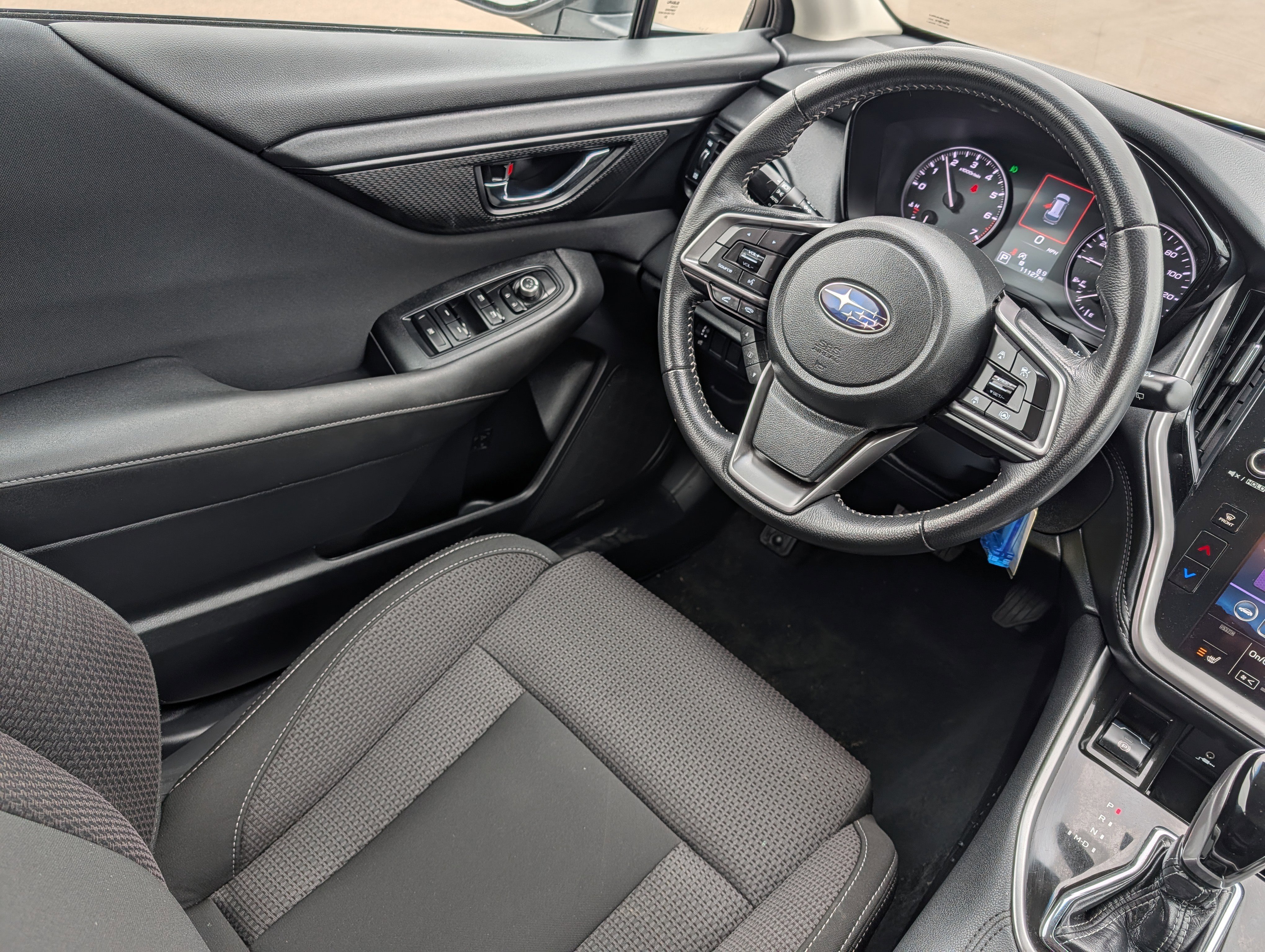 Used 2022 Subaru Outback Premium image 9