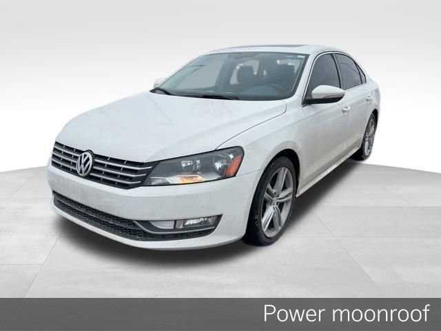 Used 2012 Volkswagen Passat 3.6 SE image 3