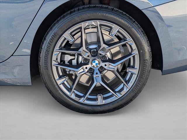 Used 2025 BMW 330i Sedan w/ Convenience Package RWD image 25