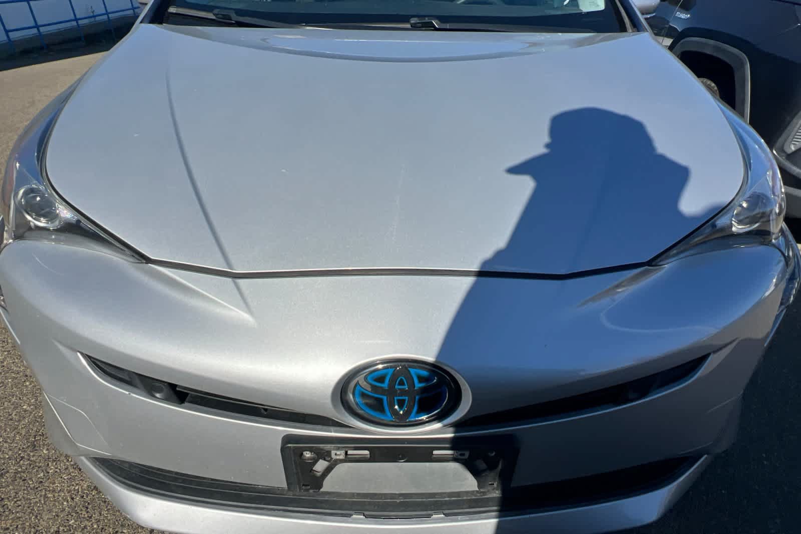 Used 2017 Toyota Prius Two w/ Prius Two Safety Plus Package FWD image 12