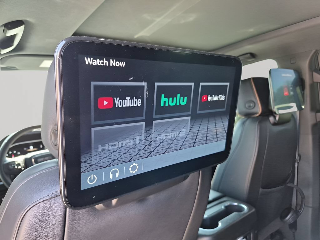 Used 2024 GMC Yukon AT4 w/ Technology Package AWD/4WD image 26