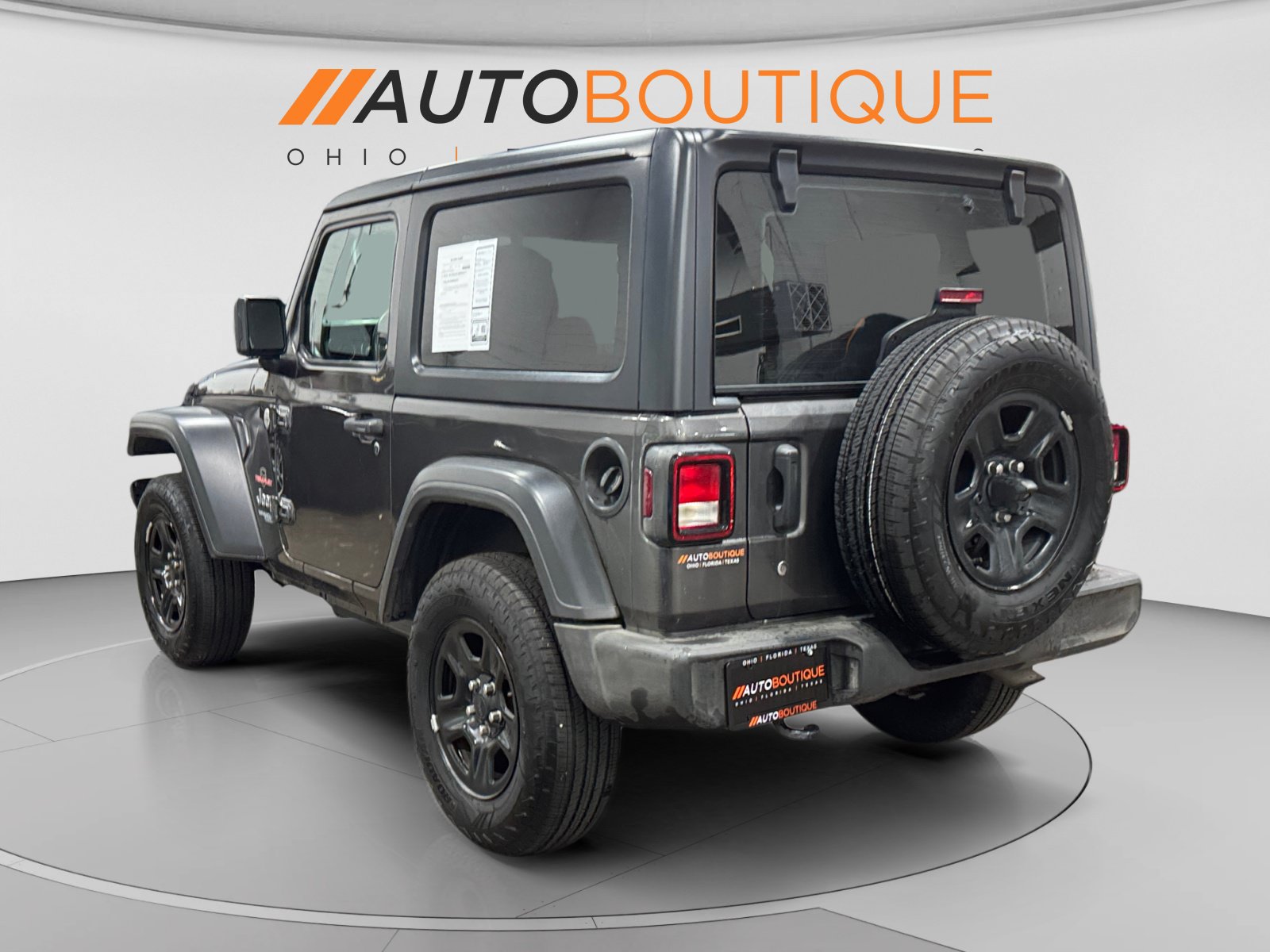 Used 2019 Jeep Wrangler Sport AWD/4WD image 3