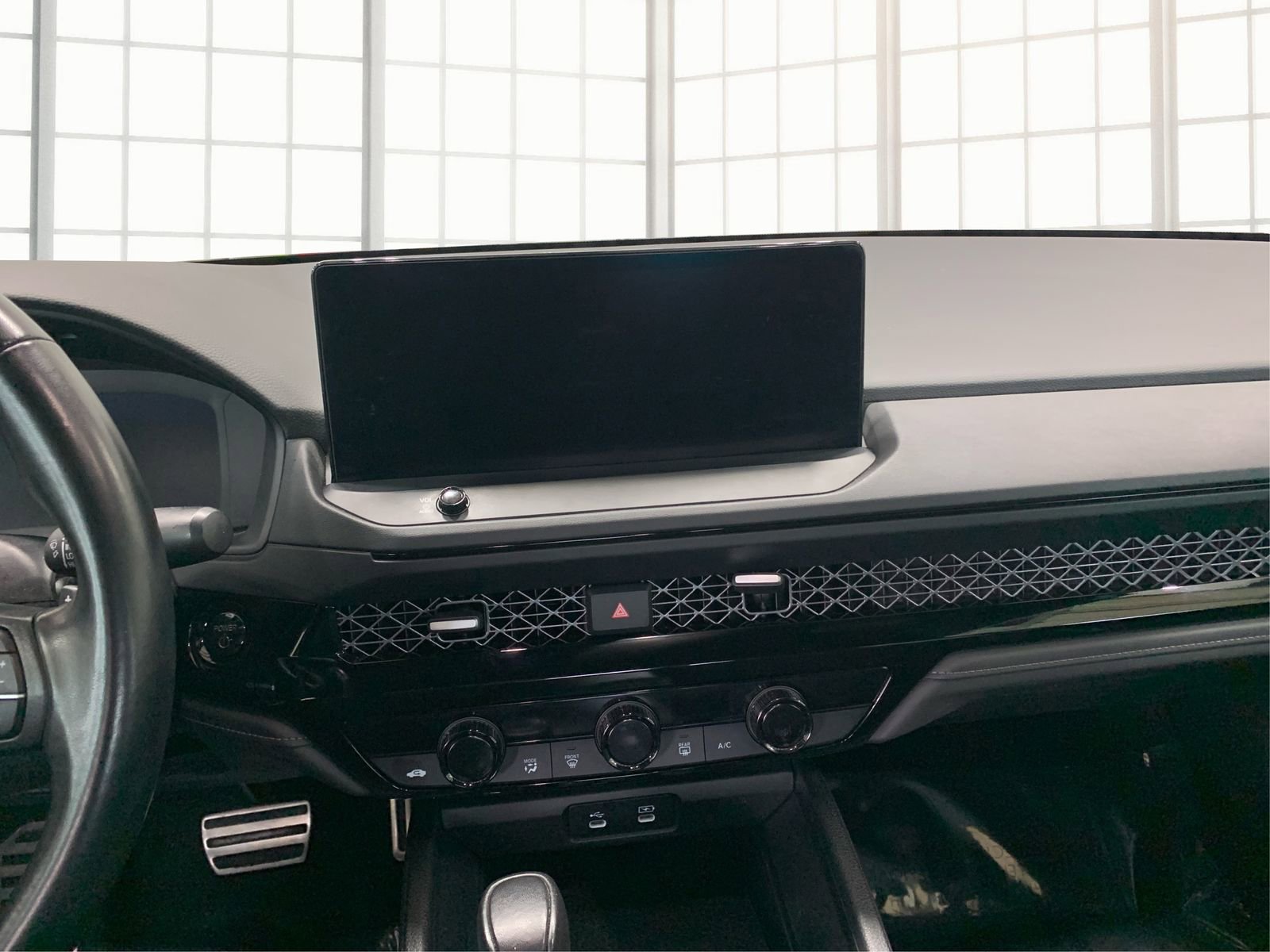 Used 2024 Honda Accord Sport image 13