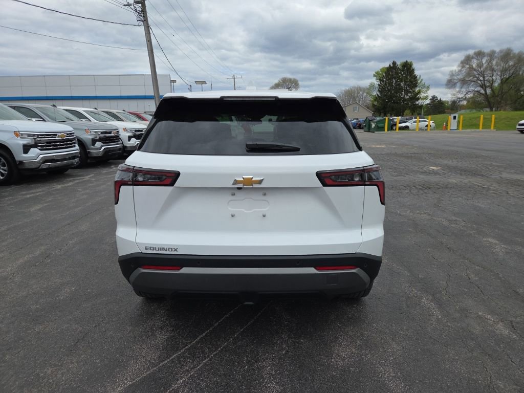 New 2026 Chevrolet Equinox LT FWD image 7