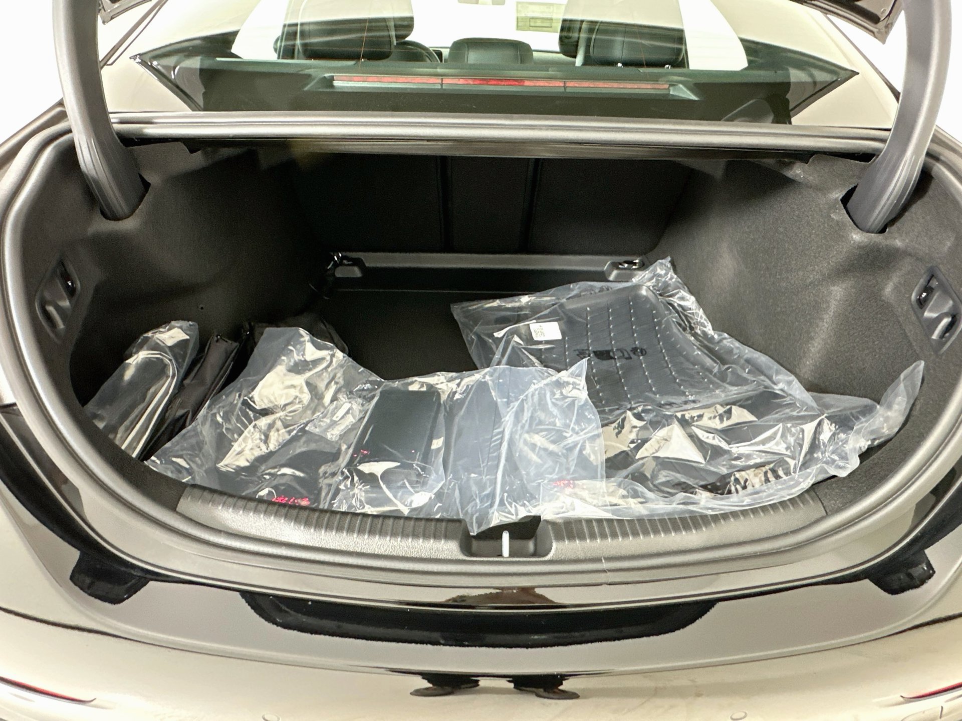 New 2027 Mercedes-Benz C 300 Sedan image 29